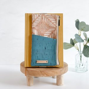 SIDEKICK notebook pouch - Cream / Aquamarine